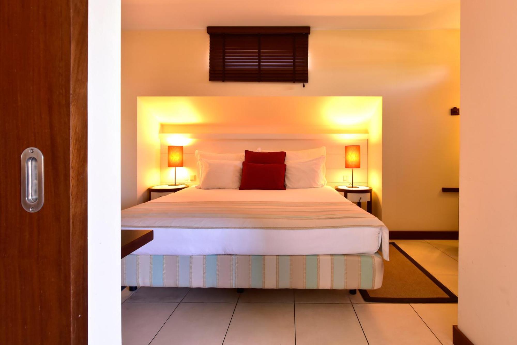 Two-Bedroom Suite (4 Adults + 2 Children)
